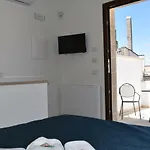 La Gemma Del Sud Bed & Breakfast *