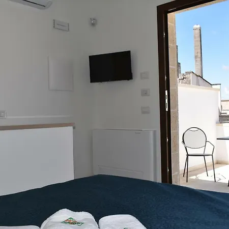 La Gemma Del Sud Bed & Breakfast *
