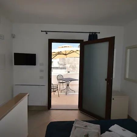 La Gemma Del Sud Bed & Breakfast