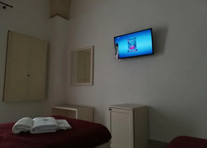 La Gemma Del Sud فندق مبيت وإفطار أفيترانا